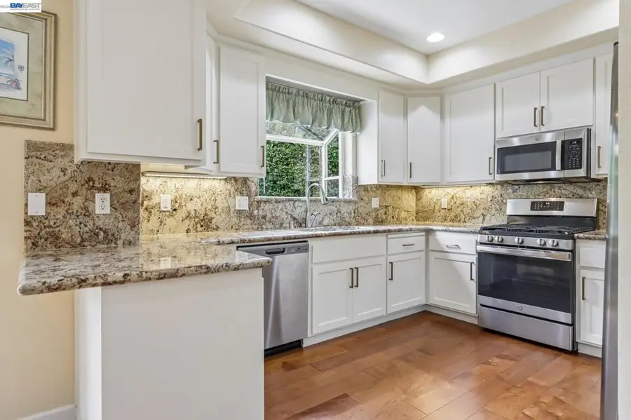 5305 Willow Glen Pl, Castro Valley, CA 94546 - #3