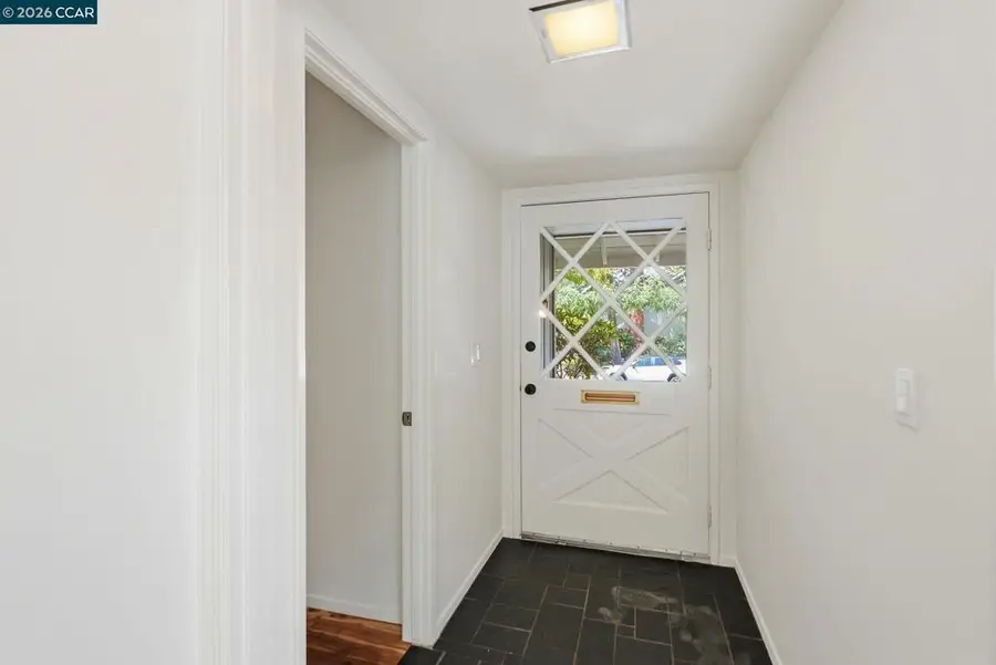 143 Miramonte Dr, Moraga, CA 94556 - #2