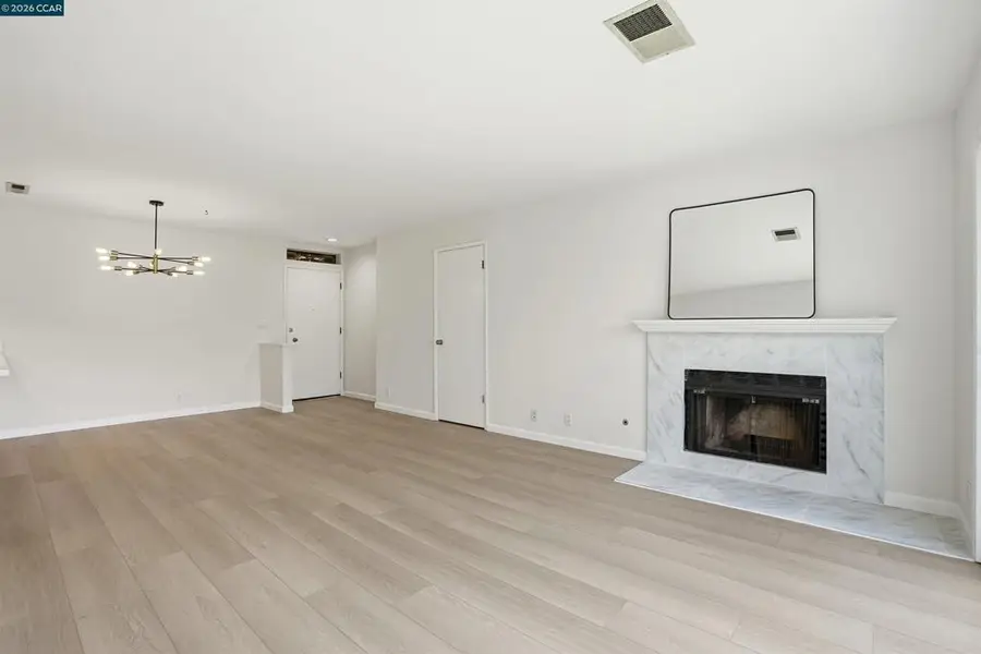 1077 Wesley Ct #7, Walnut Creek, CA 94597 - #3