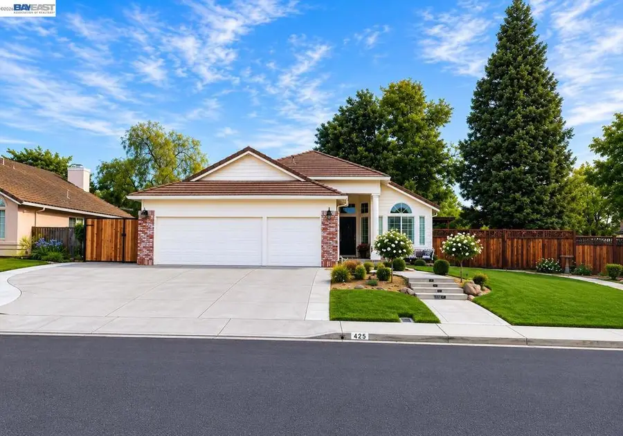 425 Beverly St, Livermore, CA 94550 - #2
