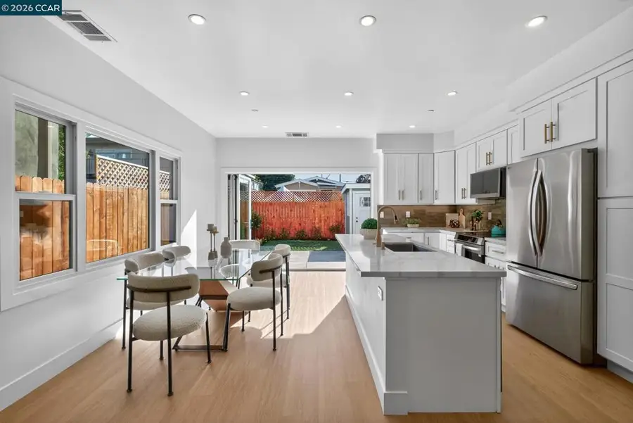 906 Adams, Albany, CA 94706 - #2