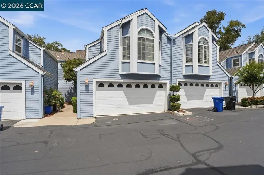 5209 Arden Way, Carmichael, CA 95608 - #2
