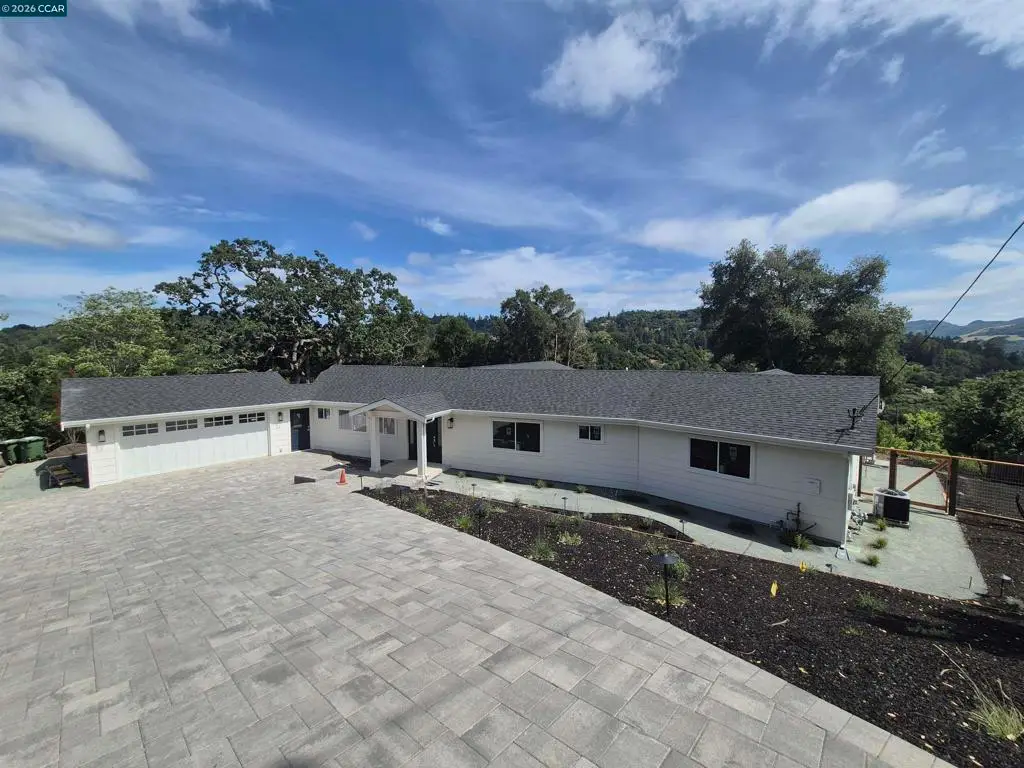 18 Saint James Ct, Orinda, CA 94563 - #1