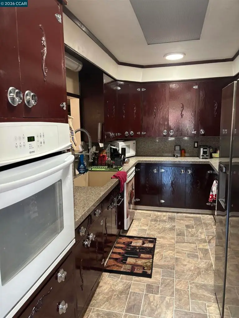 694 Renfrew Rd, El Sobrante, CA 94803 - #2