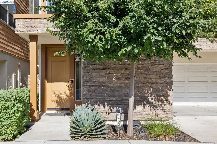 5952 Hadley Rd, Dublin, CA 94568 - #2