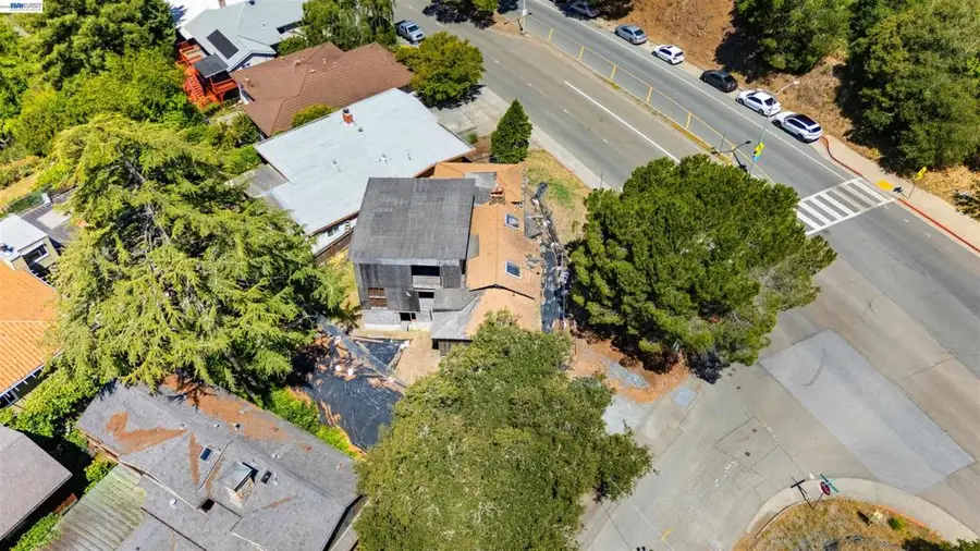 3551 Joaquin Miller Rd, Oakland, CA 94602 - #3
