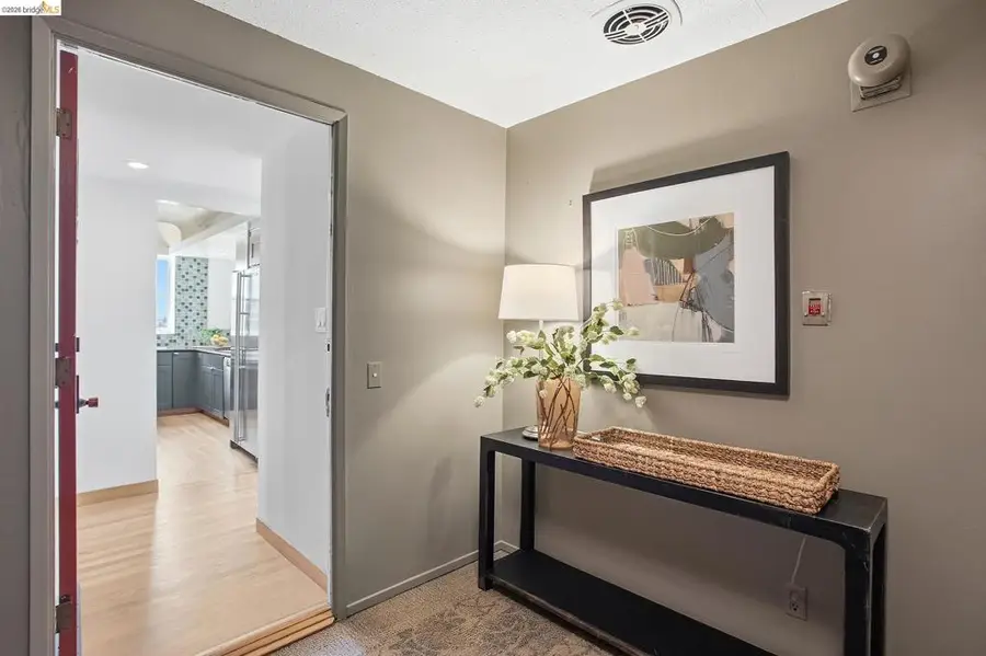320 Lee Street #1302, Oakland, CA 94610 - #2