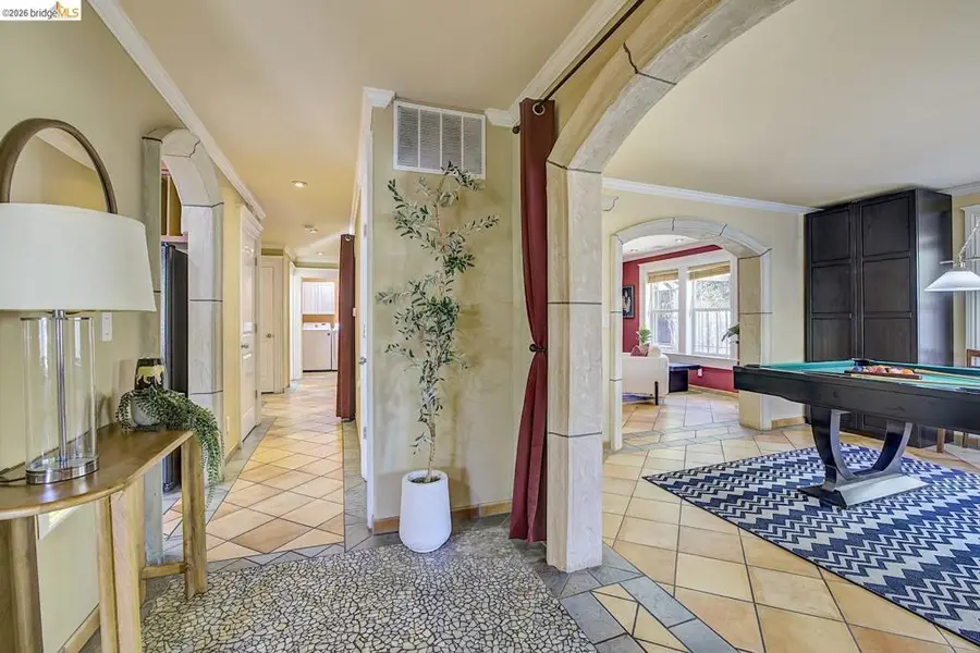 2635 E 10th St, Oakland, CA 94601 - #3