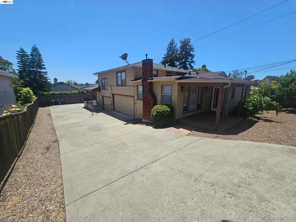 3675 Christensen Ln, Castro Valley, CA 94546 - #1