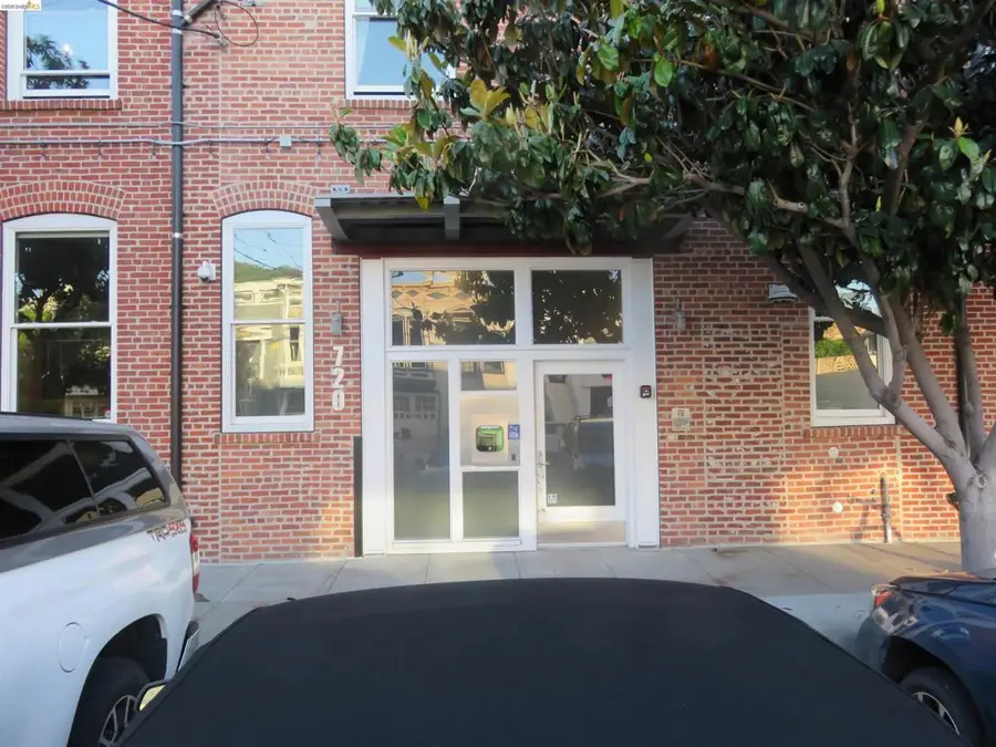 720 York St #212, San Francisco, CA 94110 - #2