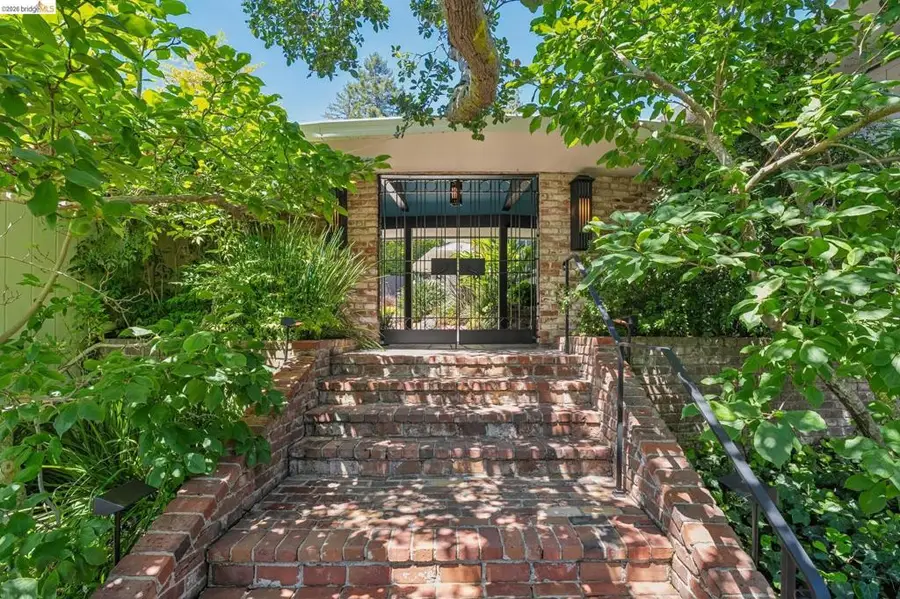 11 Huntleigh Rd, Piedmont, CA 94611 - #2