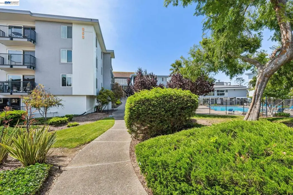 960 Shorepoint Ct #120, Alameda, CA 94501 - #1