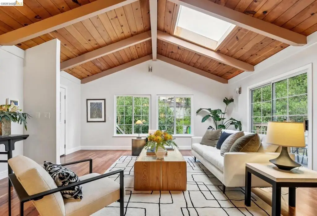 6785 Aitken Dr., Oakland, CA 94611 - #1