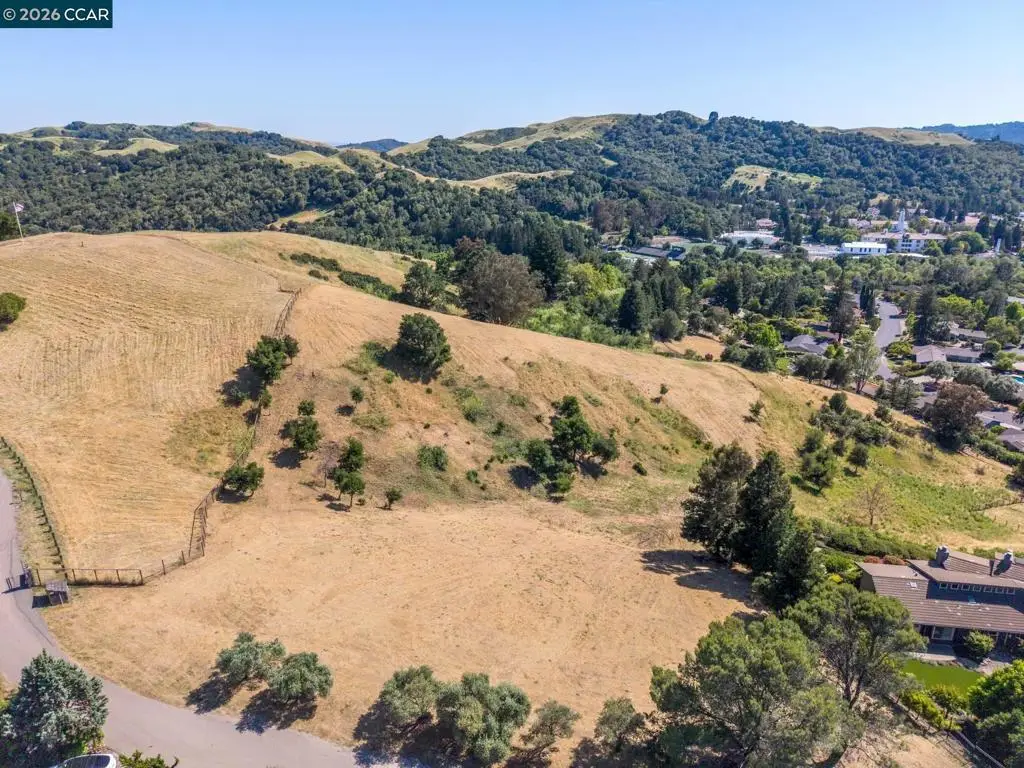 1966 Joseph Dr, Moraga, CA 94556 - #1