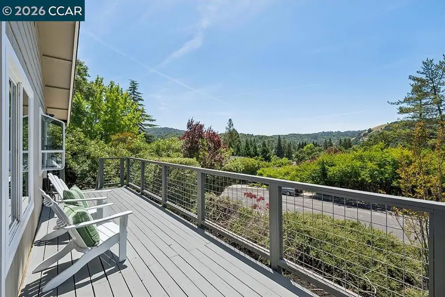 8 Ketelsen Ct, Moraga, CA 94556 - #3