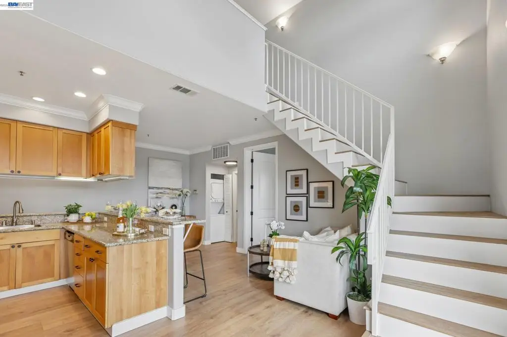 2330 University Ave #330, East Palo Alto, CA 94303 - #1