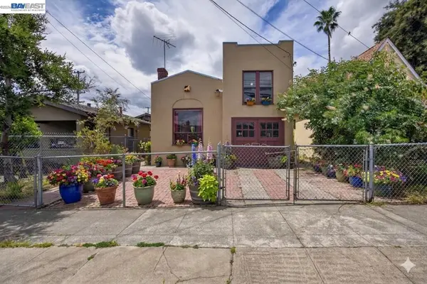 1227 E 33rd St, Oakland, CA 94610