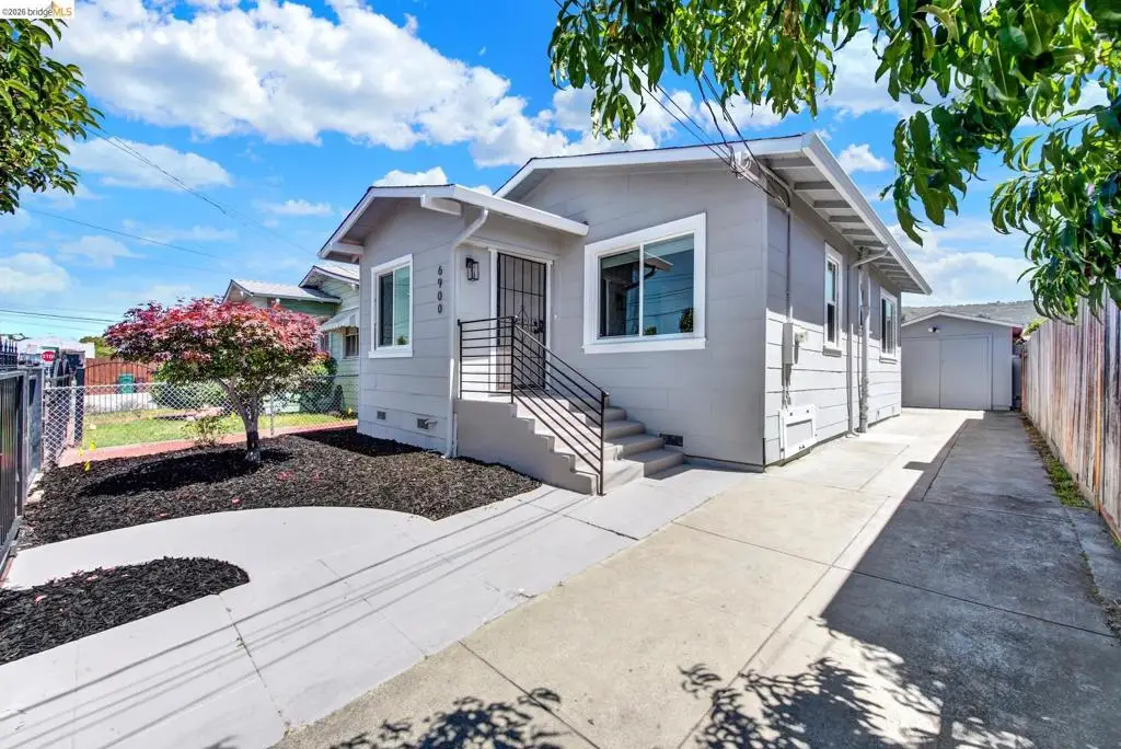 6900 Halliday Ave, Oakland, CA 94605 - #1
