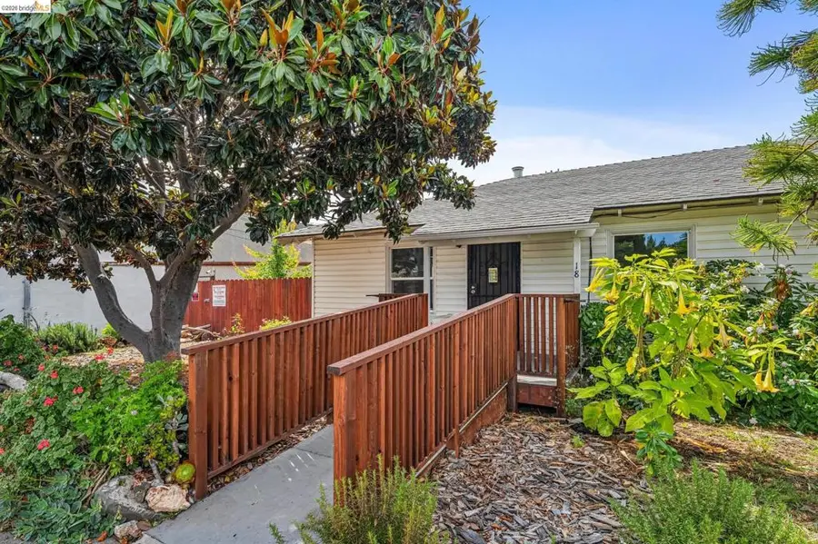 18 W Bissell Ave #204, Richmond, CA 94801 - #3