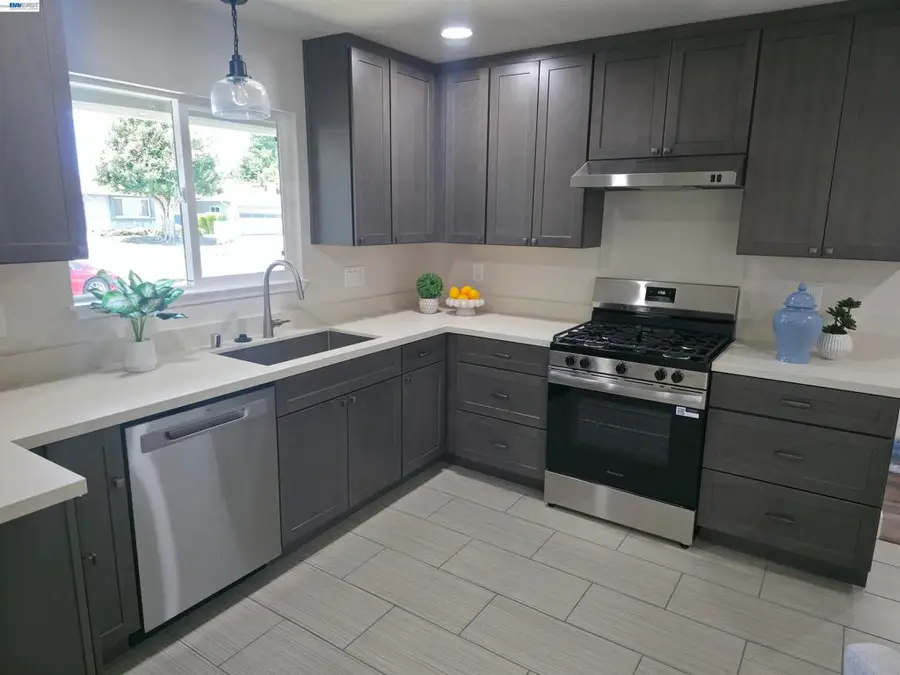 41328 Thurston St, Fremont, CA 94538 - #2