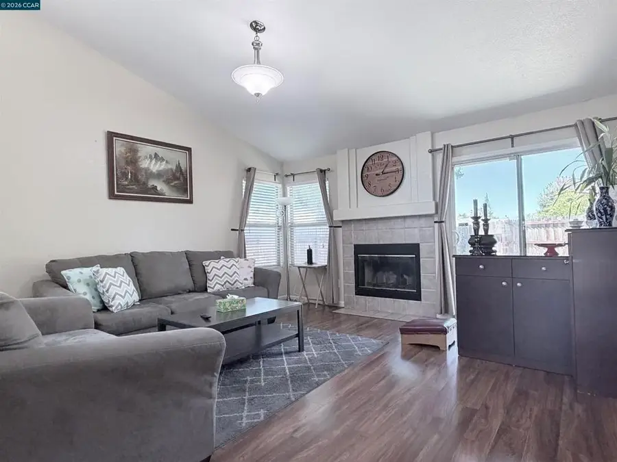 8551 Summer Knoll Way, Elk Grove, CA 95624 - #3
