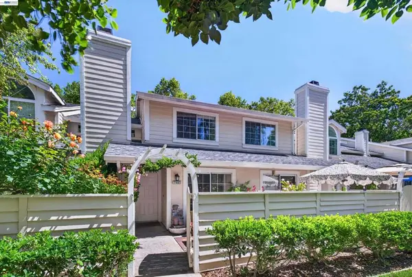 7483 Stonedale Dr, Pleasanton, CA 94588