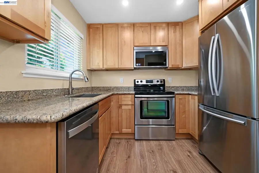 1202 Spring Valley Cmn, Livermore, CA 94551 - #3