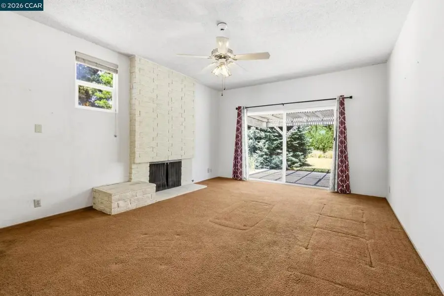 2366 Shannon Ln, Walnut Creek, CA 94598 - #3
