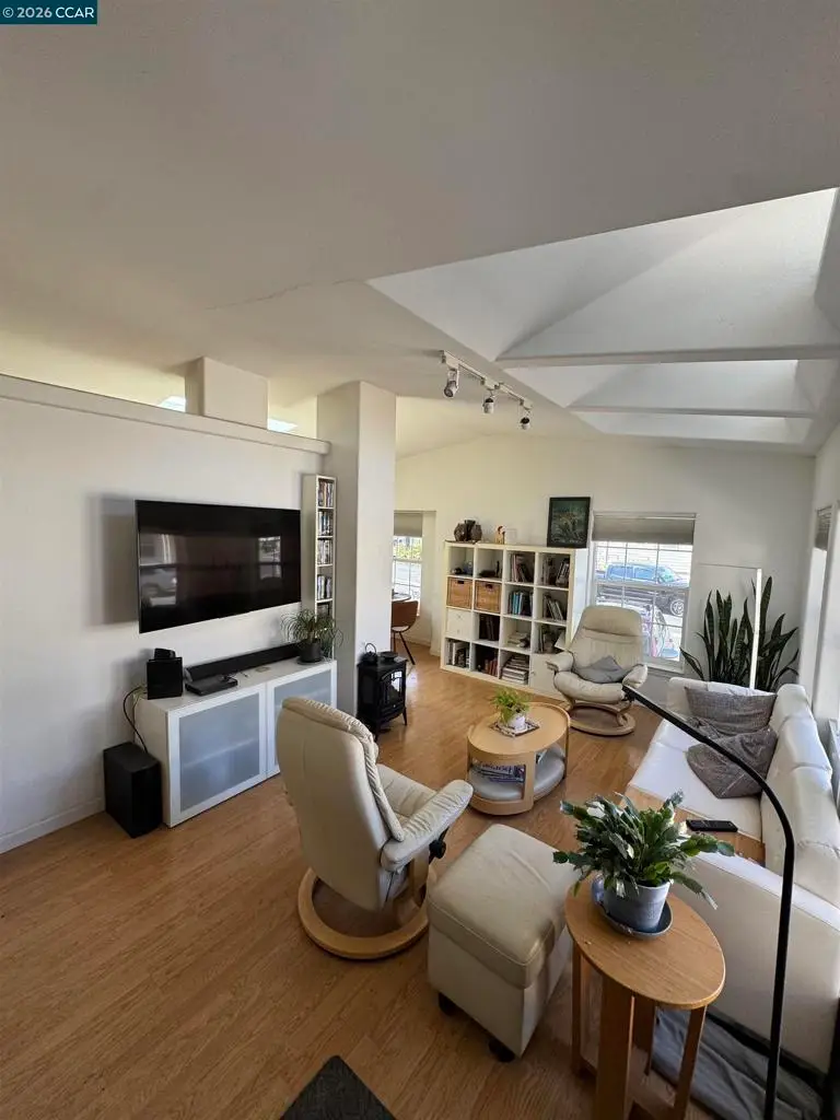 930 Rosedale Ave #SPC 19, Capitola, CA 95010 - #3