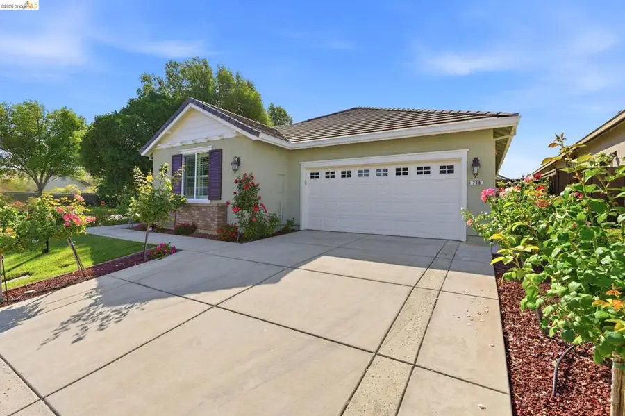 705 Pardee Ct, Discovery Bay, CA 94505 - #2
