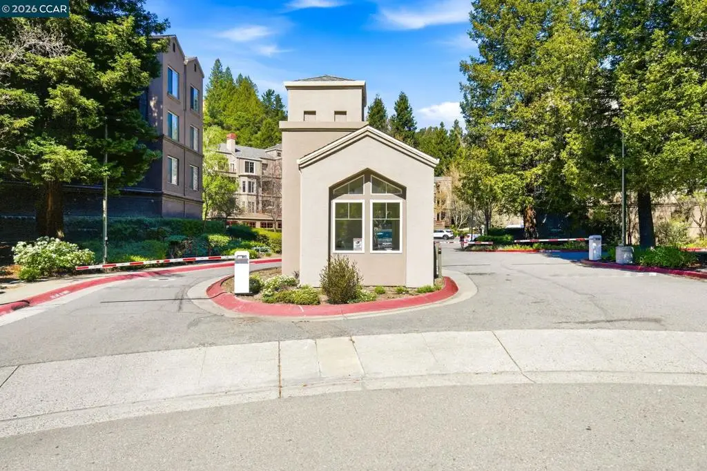 260 Caldecott Ln #307, Oakland, CA 94618 - #1