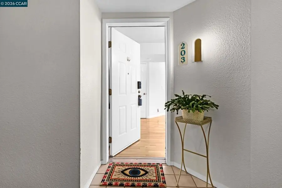 1410 Bel Air Dr #203, Concord, CA 94521 - #2