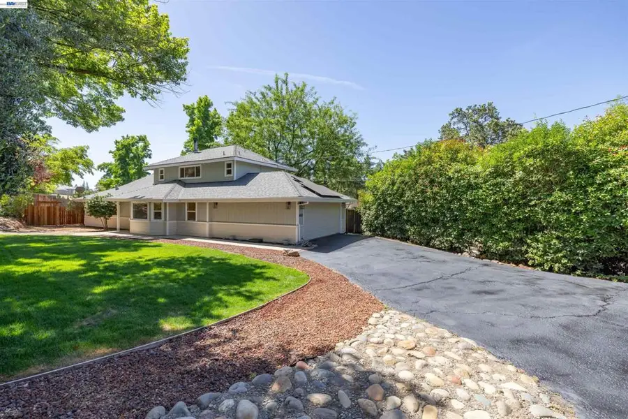 3632 Ravenwood Ln, Cameron Park, CA 95682 - #2