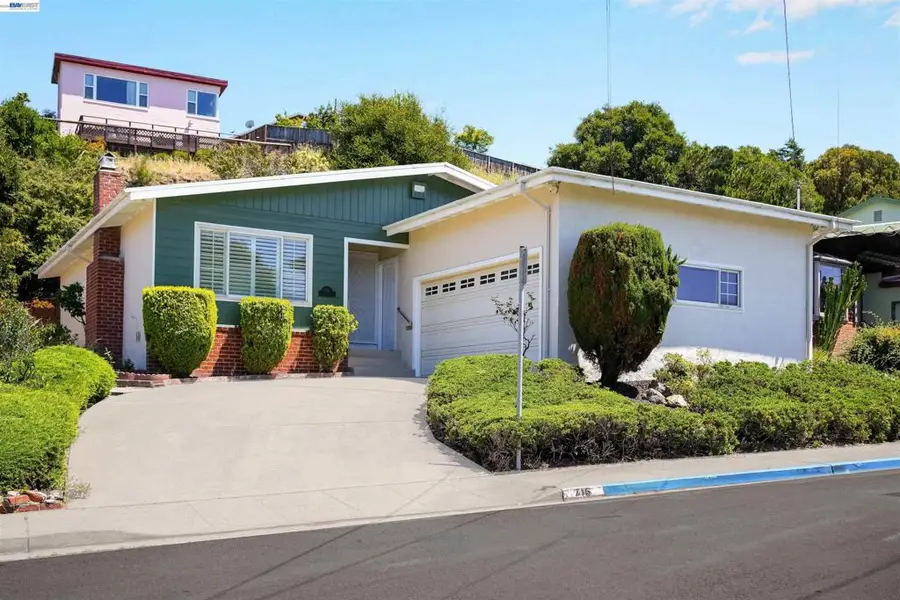 716 Courtland Avenue, Richmond, CA 94805 - #2