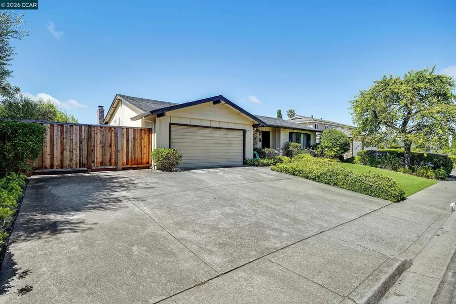 1372 Fascination Cir, Richmond, CA 94803 - #3