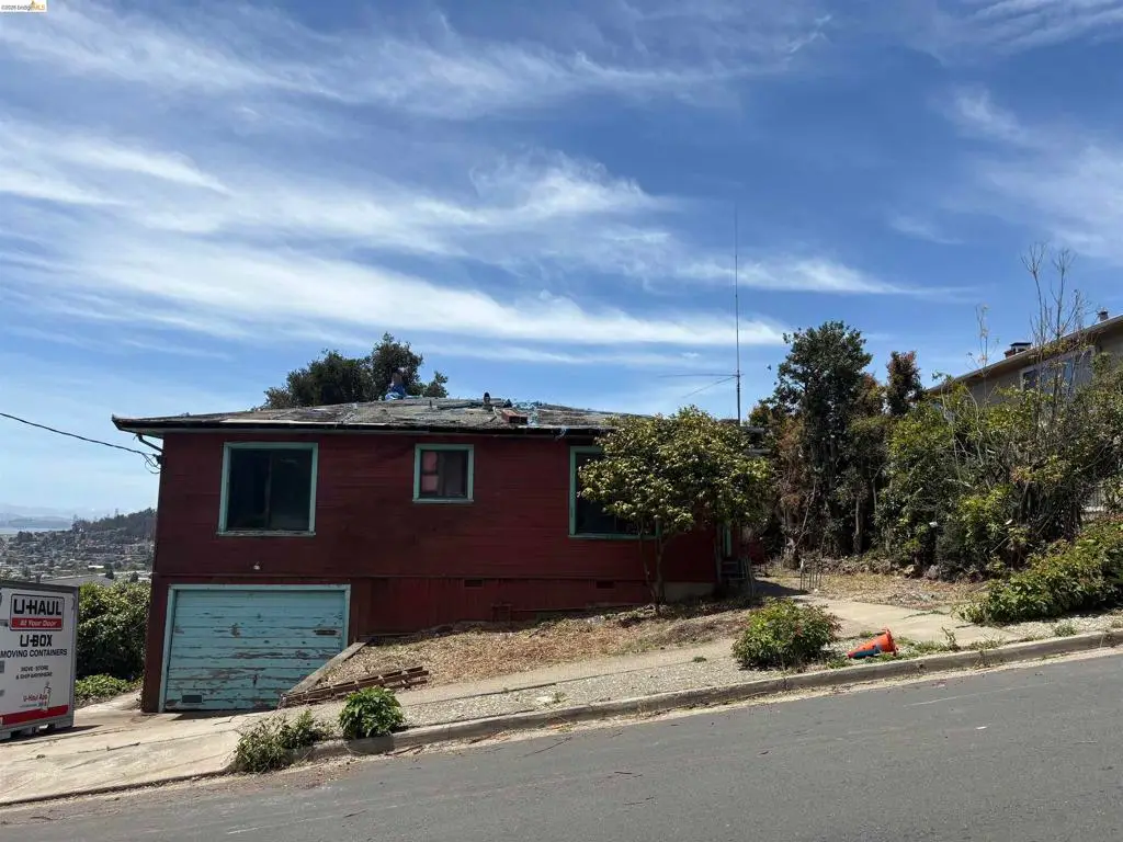 605 Sea View Dr, El Cerrito, CA 94530 - #1