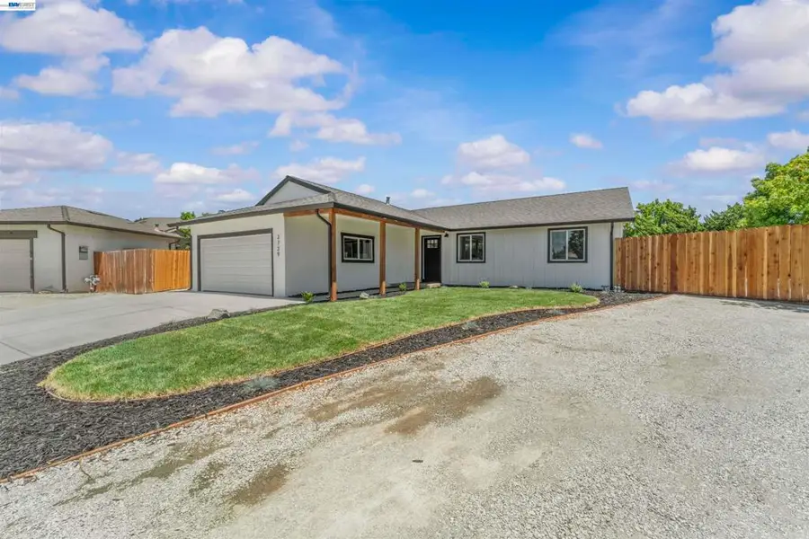 2729 Alamo Ct, Antioch, CA 94509 - #3