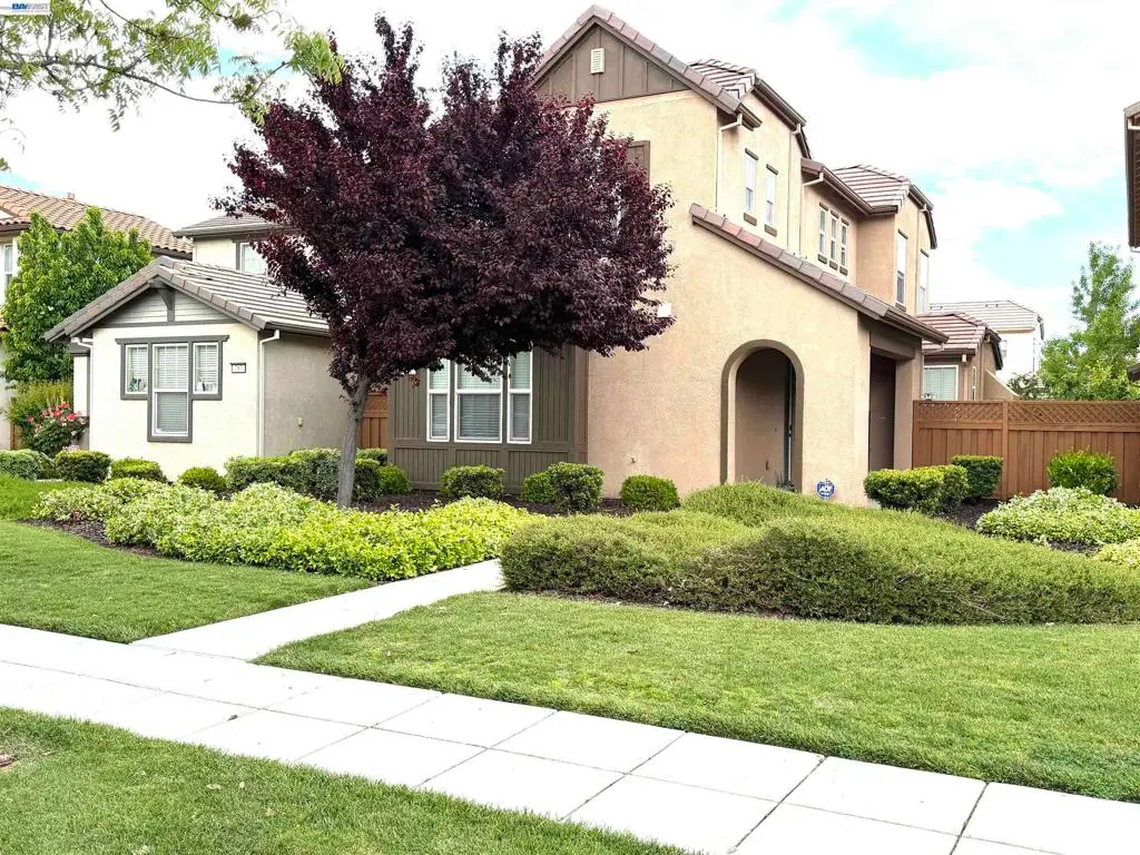 277 W Saint Francis Ave, Mountain House, CA 95391 - #1
