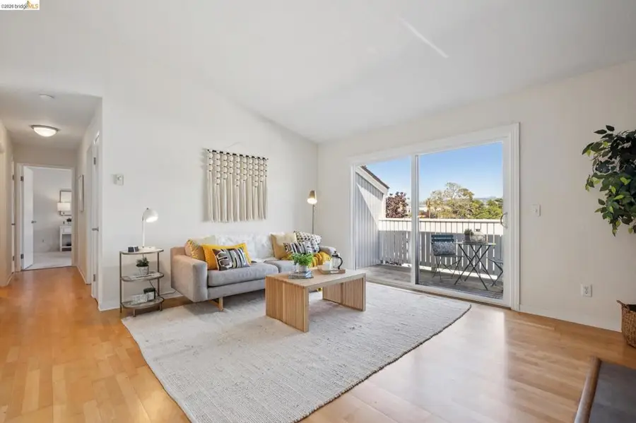 6 Schooner Ct, Richmond, CA 94804 - #3