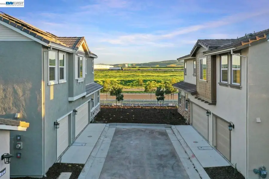 281 E Central Parkway, Mountain House, CA 95391 - #2