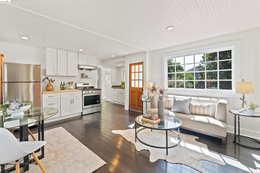 5154 Shafter Ave, Oakland, CA 94618 - #3