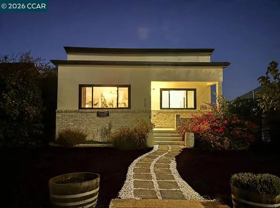 620 Kentucky St, Vallejo, CA 94590 - #2