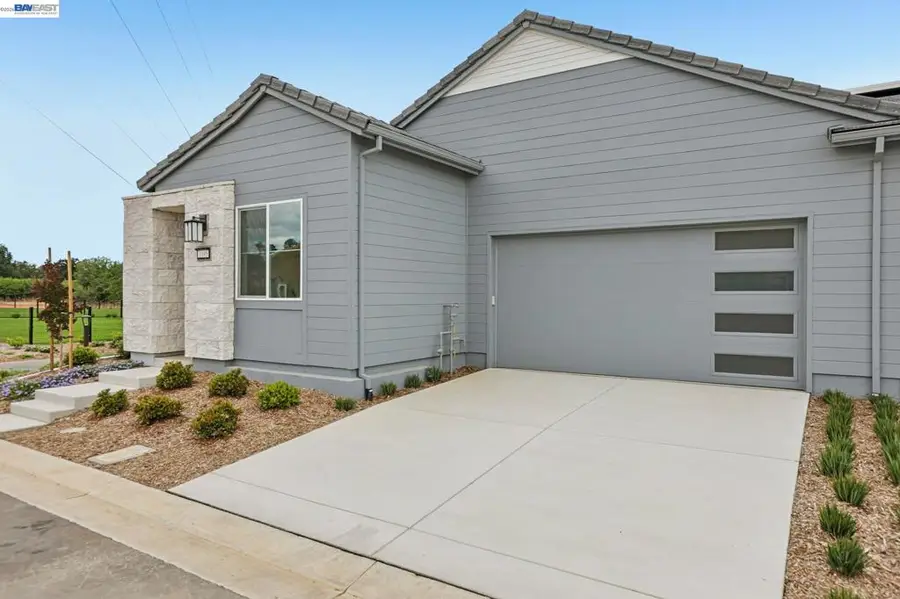 1095 Riverbend Drive, Brentwood, CA 94513 - #2