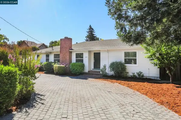 2157 Whyte Park Ave, Walnut Creek, CA 94595