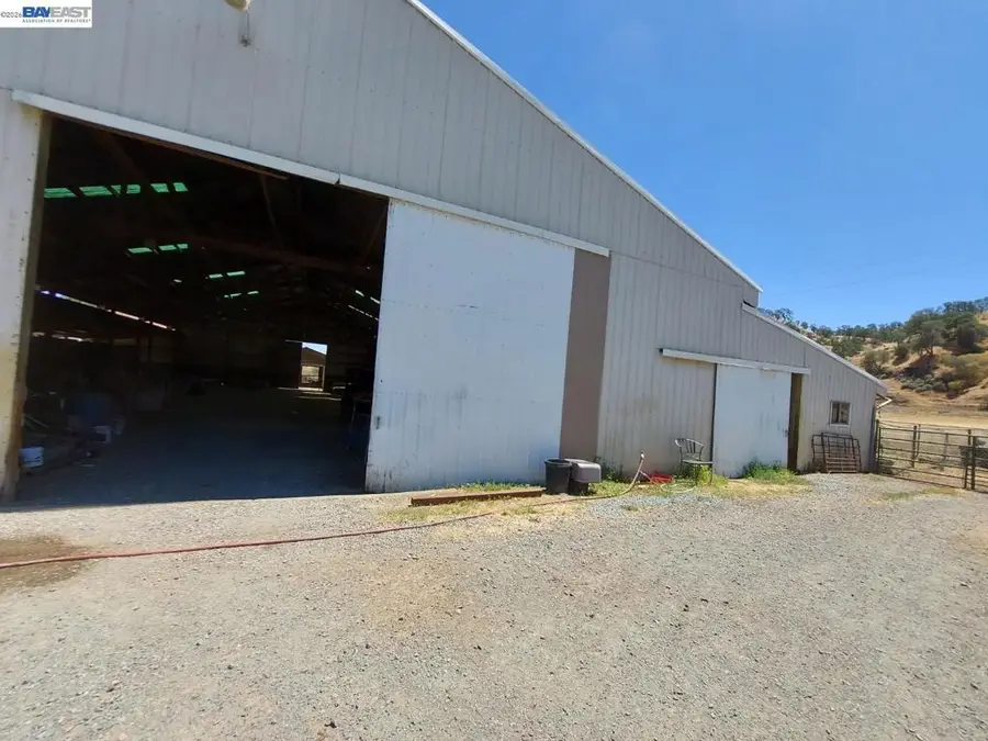17101 Marsh Creek Rd, Clayton, CA 94517 - #3