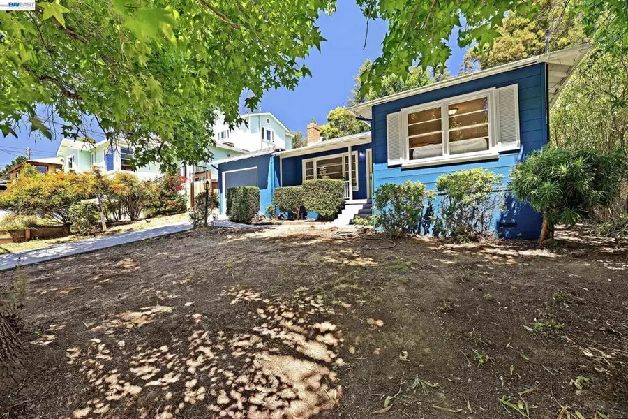 18926 Walnut Rd, Castro Valley, CA 94546 - #3