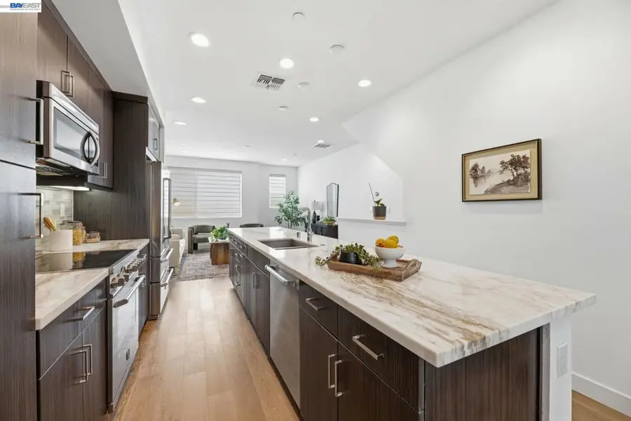 931 Edy Ln, Oakland, CA 94607 - #3