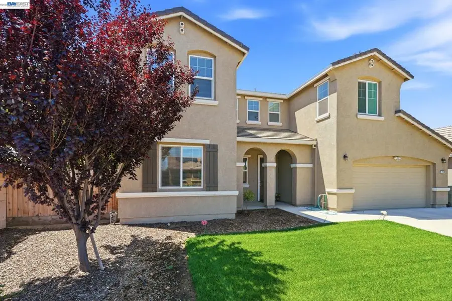 2126 Grapevine Dr, Livingston, CA 95334 - #2