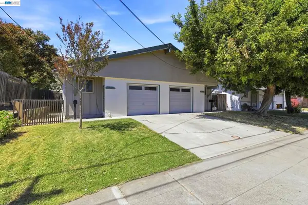 7359 7361 Glenoaks Way, Dublin, CA 94568