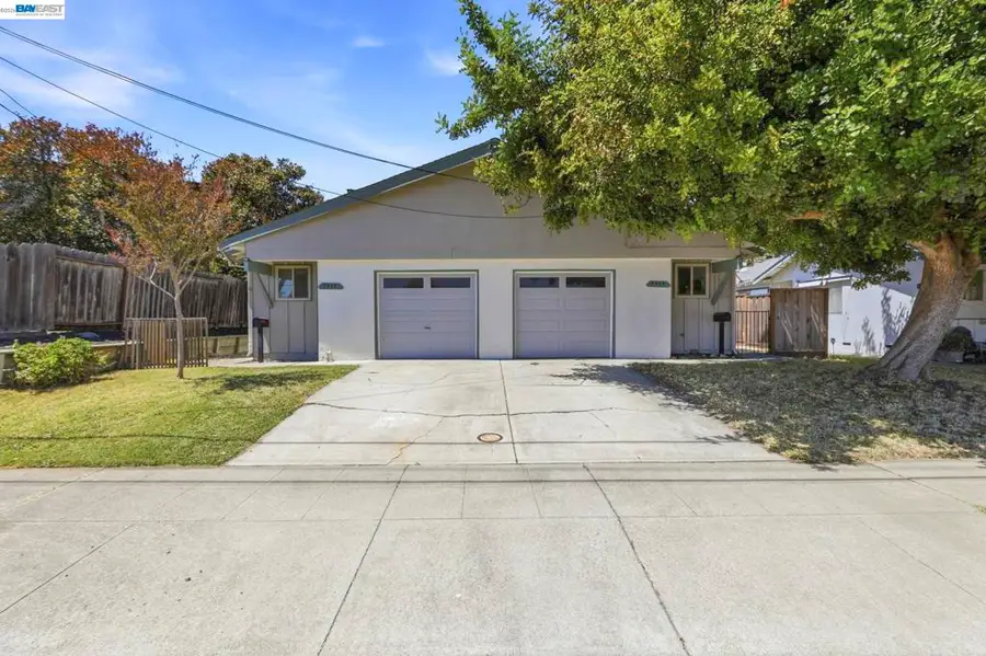 7359 7361 Glenoaks Way, Dublin, CA 94568 - #2